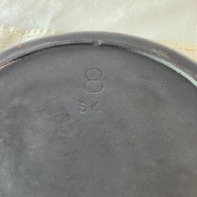 Lodge Griddle & Cast Iron Pans w/ Le Creuset (DR-SS)