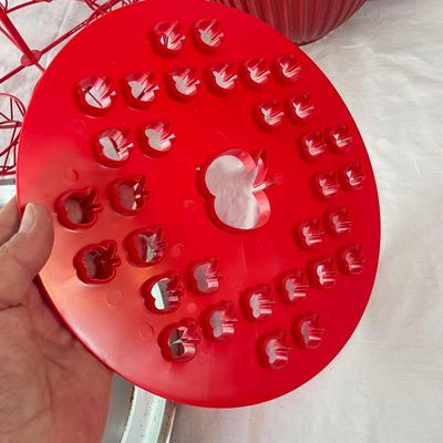 The Great Bake Off!: Assortment of Fun & Useful Baking Supplies (DR-SS)