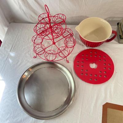 The Great Bake Off!: Assortment of Fun & Useful Baking Supplies (DR-SS)