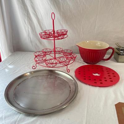 The Great Bake Off!: Assortment of Fun & Useful Baking Supplies (DR-SS)
