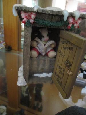 Collectible Knick Knacks (DR)