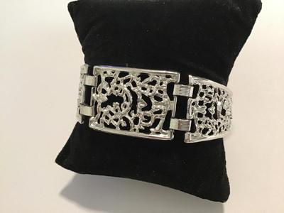 Sarah Coventry Silvertone Link Bracelet