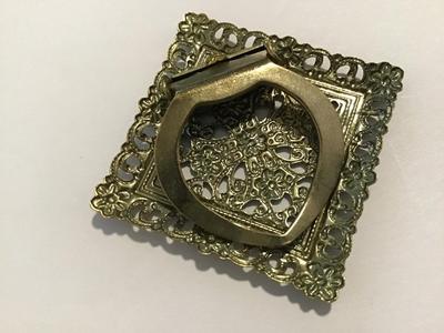 Beautiful Vintage Scarf Clip