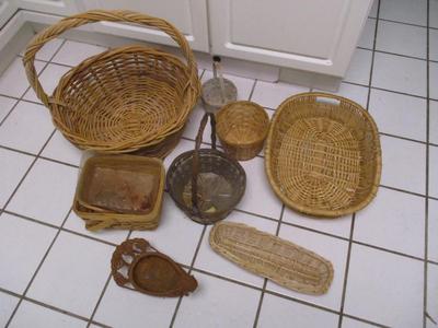 Assorted Wicker Baskets (DR)