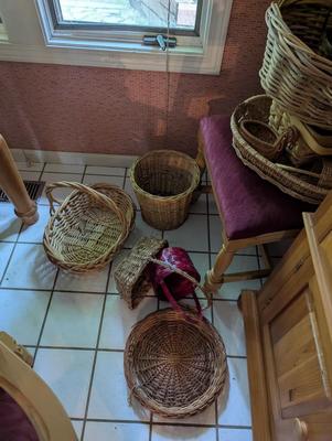 Assorted Wicker Baskets (DR)