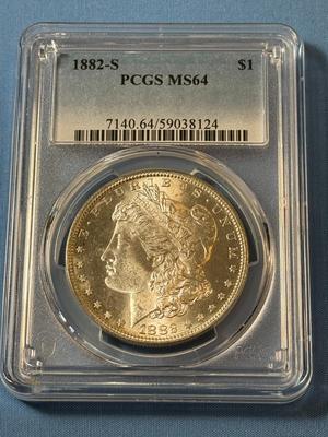 PCGS CERTIFIED 1882-S MS64 GRADED MORGAN SILVER DOLLAR AS PICTURED. (COIN #8124).