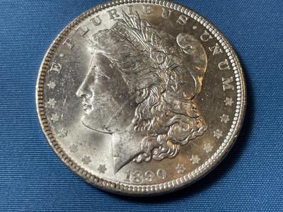 1890-P UNCIRCULATED CONDITION MORGAN SILVER DOLLAR (COIN #18).