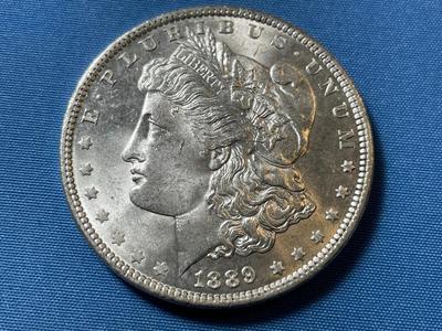 1889-P UNCIRCULATED CONDITION MORGAN SILVER DOLLAR (COIN #19).