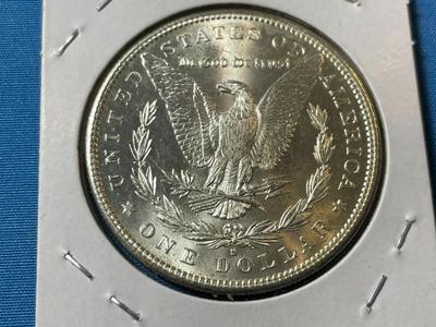 1881-S UNCIRCULATED CONDITION MORGAN SILVER DOLLAR (COIN #21).
