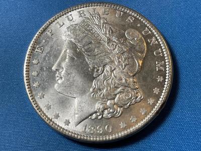 1890-P UNCIRCULATED CONDITION MORGAN SILVER DOLLAR (COIN #22).