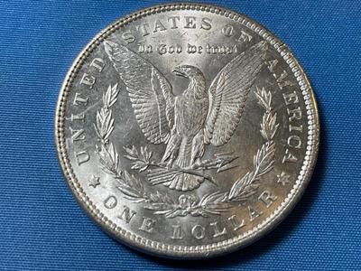 1890-P UNCIRCULATED CONDITION MORGAN SILVER DOLLAR (COIN #22).