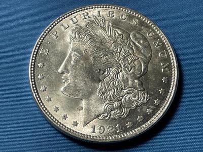 1921-P UNCIRCULATED CONDITION MORGAN SILVER DOLLAR (COIN #34).