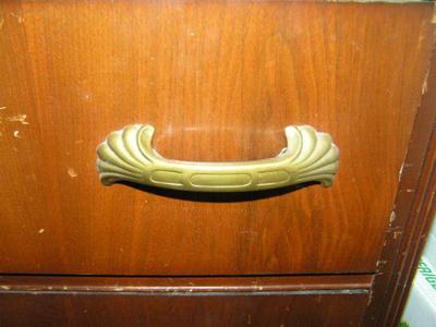Vintage mid century Art Deco chest of drawers. Waterfall top.