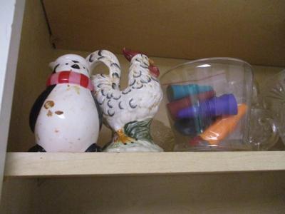 Shakers Garlic Baking Dome Silverware Bar Stoppers Apple Mugs (K)