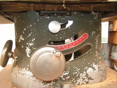 Heavy Duty table saw, vintage ShopMaster brand. Cast aluminum frame & body