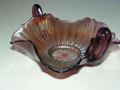 Fenton “Stippled Rays” Iridescent Amethyst Carnival Glass candy dish