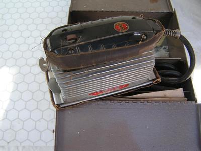 Dremel electric “Sander & Polisher” model 2000.