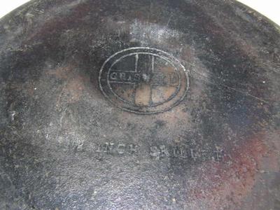 Griswold cast iron skillet, 11-1/4", vintage