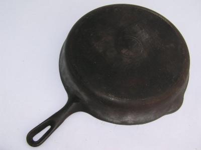 Griswold cast iron skillet, 11-1/4", vintage