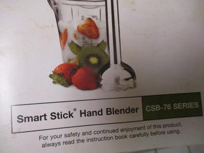 4 Drawers Of Kitchen Gadgets & Pot Holders (K)