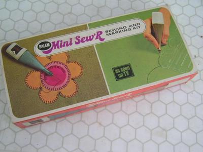 Vintage “As Seen On TV” item “Mini Sew’r” mending and sewing kit