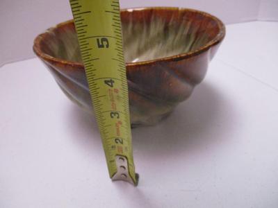 Vintage Brown/Cream Swirl Pottery Mixing Bowl (K)