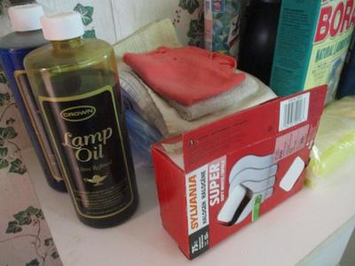 Assortment Of Laundry Supplies (UR)