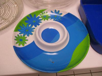 Large Serving Platters & Ivation Covered Appetizer Ice Chamber Dish (UR)