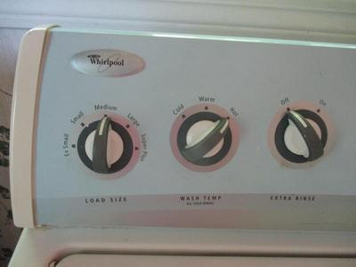 Whirlpool Washer & Dryer (UR)