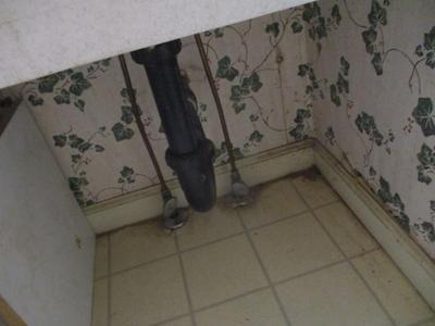 Utility Sink (UR)