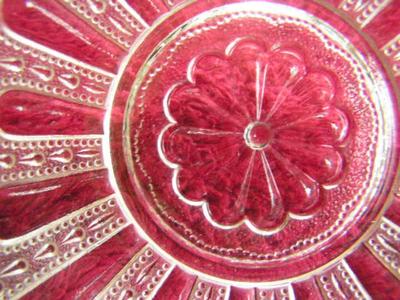 Vintage early 20th century pressed glass small candy/nut shallow dish
