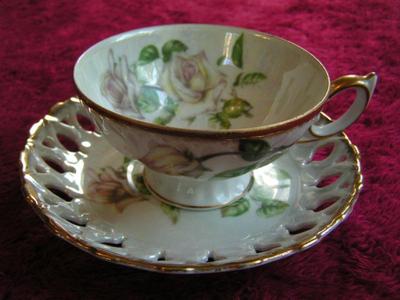 Vintage Royal Sealy China of Japan teacup & saucer set.