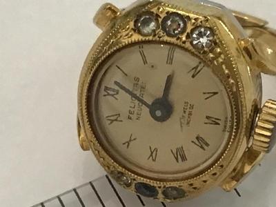 17 Jewel Mechanical Ring Watch Antique