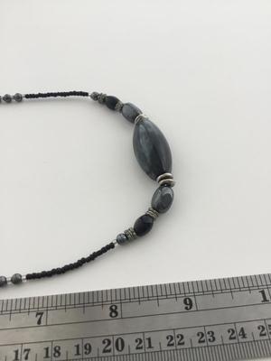 Unmarked blue fashion beaded necklace
