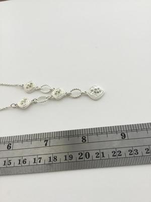 Beautiful unmarked silver tone fashion necklace