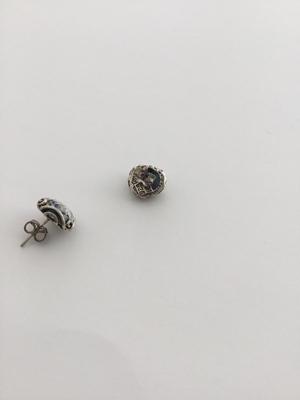925 marked stud earrings