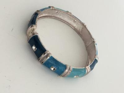 Blue fashion bangle bracelet