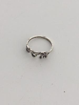 Elephant fashion unmarked ring