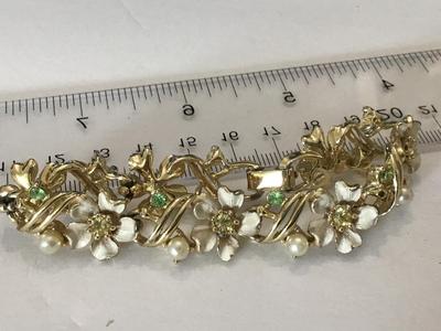 Beautiful Vintage Fashion Bracelet