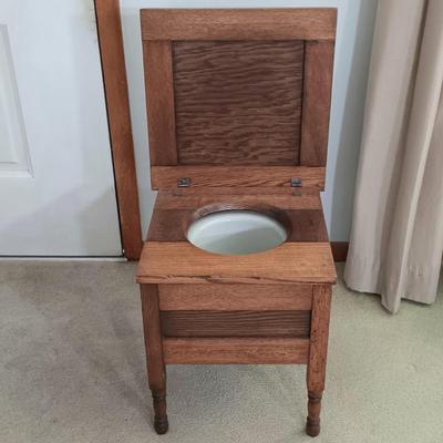 LOT 5: Vintage Wood Commode