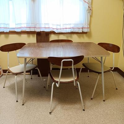 LOT 11: MCM Chrome and Formica Dining Set with Leaf