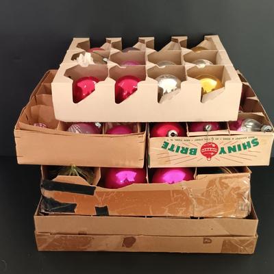 LOT 141: Vintage Christmas- Tinsel Ball, Ceramic Cookie Dish, Shiney Brites, Molded Plastic Santa Bowl & More
