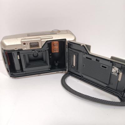LOT 144: Vintage Cameras For Parts- Kodak Advatix F350, Polaroid iZone300, Bell & Howell E235 & More