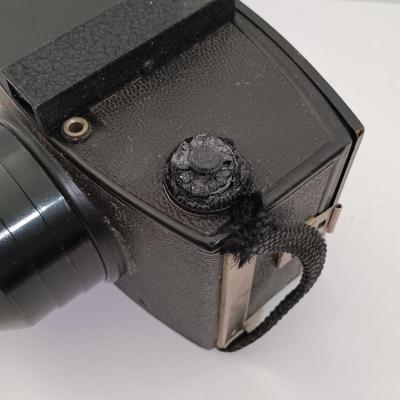 LOT 145: Vintage Cameras For Parts- Kodak Deux, Anscomatic 626, Kodak Instamatic X-15 & More