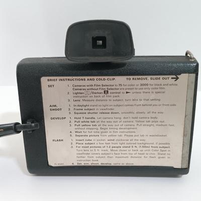 LOT 145: Vintage Cameras For Parts- Kodak Deux, Anscomatic 626, Kodak Instamatic X-15 & More