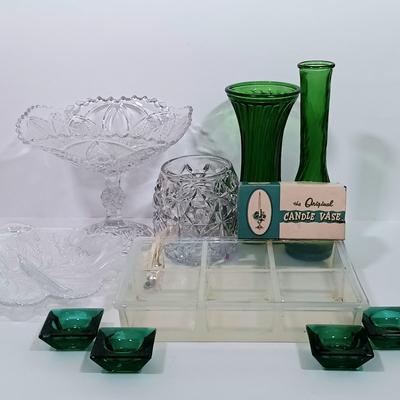 LOT 147: Fry Ovenglass Opalescent Baking Dish, Hoosier Green Glass Vase, Emerald Green Salt Cellars & More