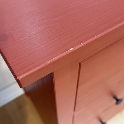 Red Three-Drawer Chest of Drawers (P-HS)