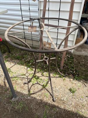 New ladder, quilt rack, card rack, and patio table no top