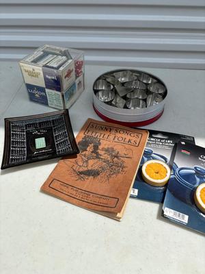 Vintage Las Vegas, ashtray, matches and miscellaneous