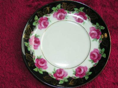 Vintage Damask 3-footed teacup & saucer, bone china. Hand painted
